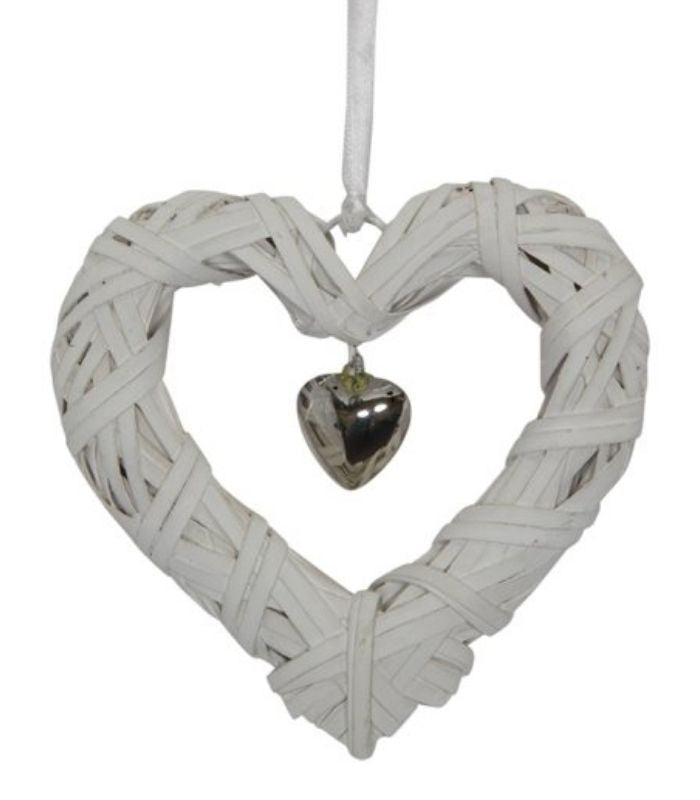 White Wicker Hanging Heart 15cm
