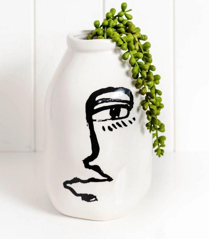 Planter Line Face Vase - B